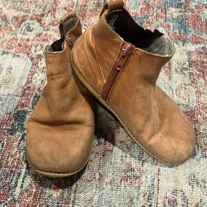 Livie & Luca Clay Wink Smooth Leather Boot Size Girls 1 . Brown